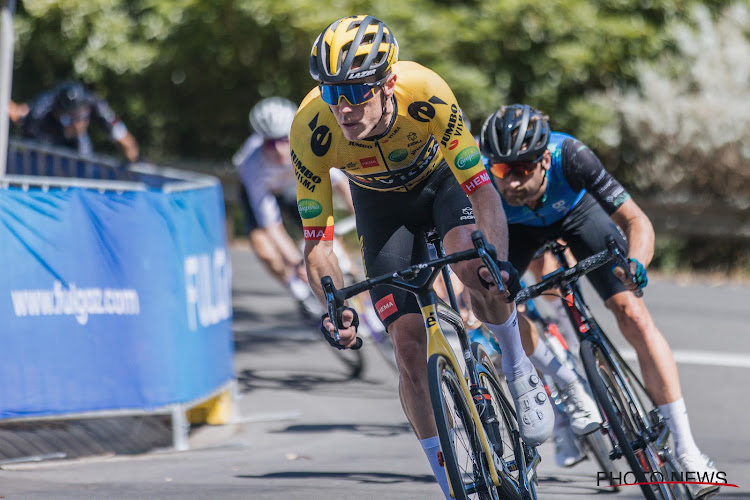 Rohan Dennis zag toch wat zwakte bij Evenepoel in de Vuelta: "Na die val was hij een beetje nerveus"