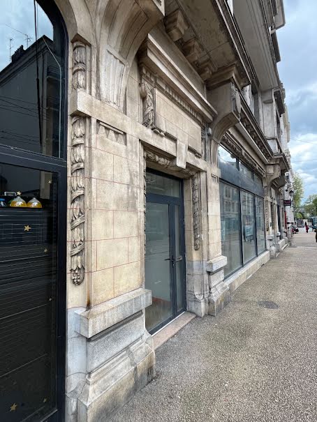 Vente locaux professionnels  154 m² à Besançon (25000), 238 000 €