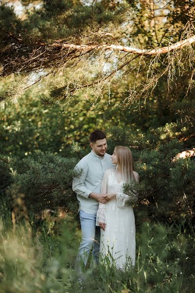 Fotógrafo de casamento Elvira Malteeva (malteevael). Foto de 28 de fevereiro 2021