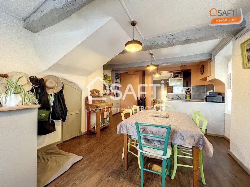 Vente maison 7 pièces 93 m² à Aiguines (83630), 159 000 €