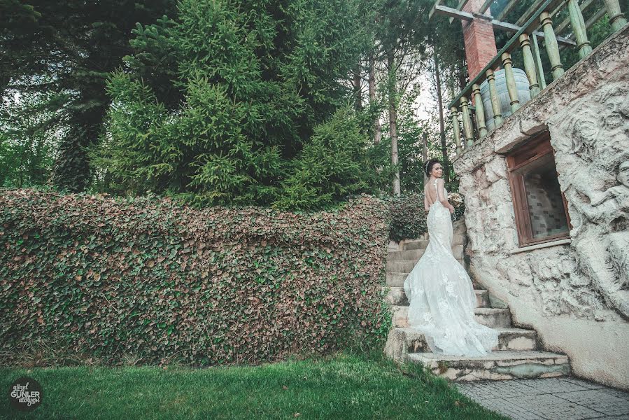 Fotógrafo de casamento Güzel Günler Atölyesi (ggawedding). Foto de 8 de abril 2018