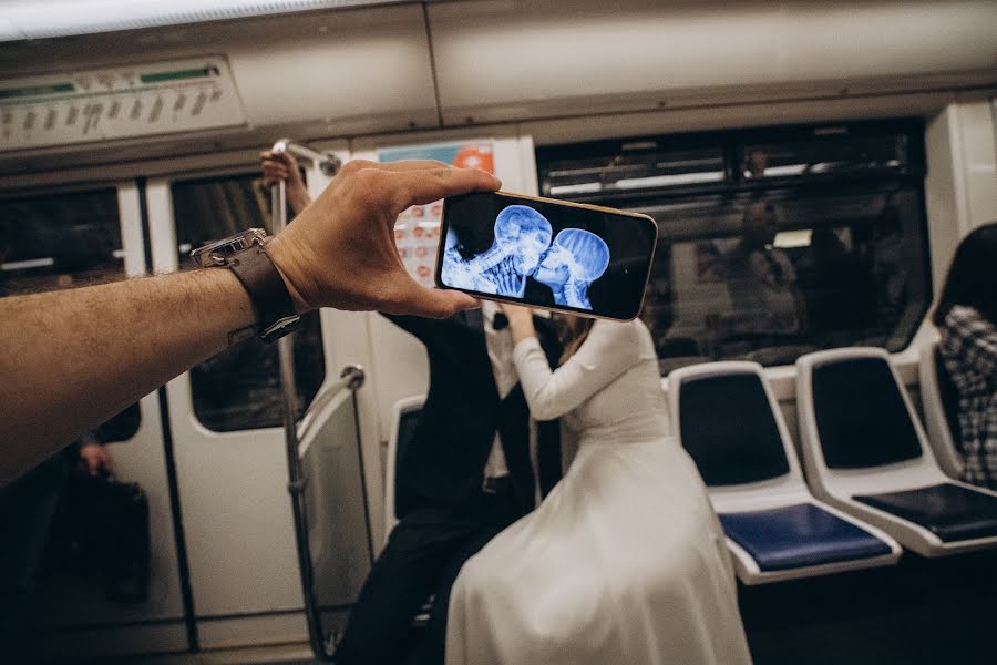 Photographe de mariage Aleksandr Osadchiy (osadchyiphoto). Photo du 19 juin 2019