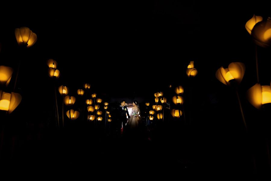 Fotografo di matrimoni Nguyen Tin (nguyentin). Foto del 24 settembre 2017