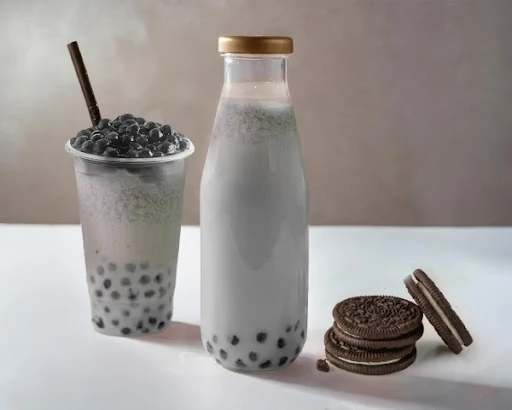 Oreo Shake with Boba Pearls