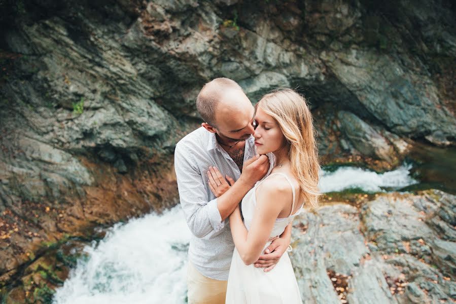 Fotografo di matrimoni Anthony Nadtochyi (antonnadtochyi). Foto del 13 luglio 2016