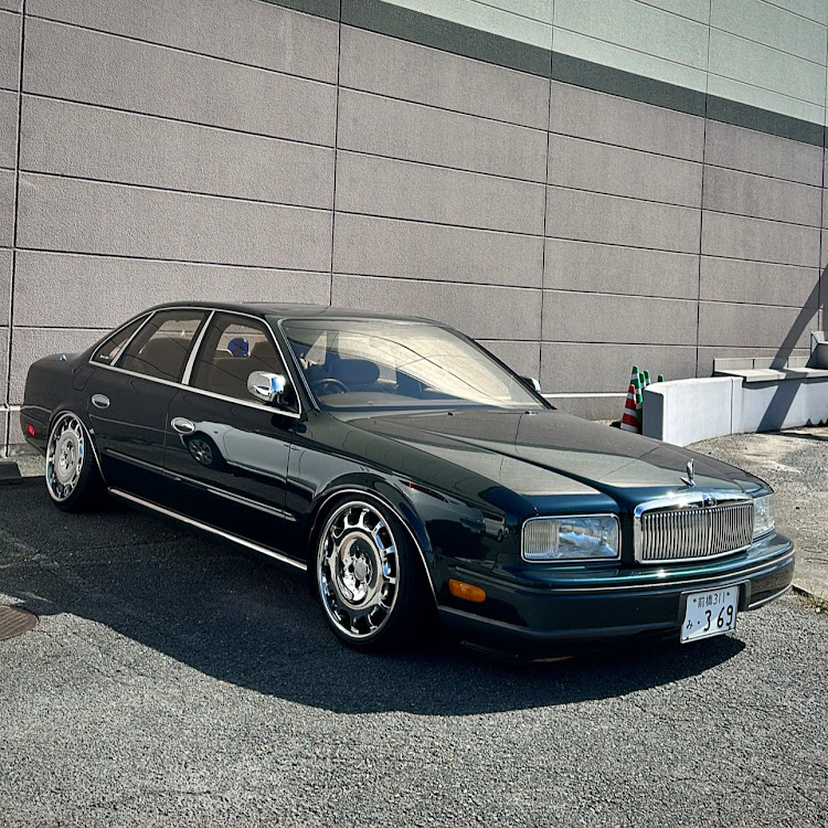 プレジデントJSのみんなでつくろうホイール図鑑・日産プレジデント・山口県・プレジデントg50に関するカスタム事例の投稿画像1枚目
