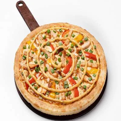 Signature Peri Peri Chicken Pan Pizza