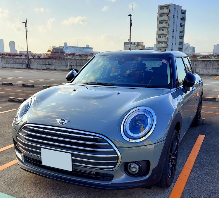 ミニ クラブマンのminiのある生活・ドライブ・６月もよろしくお願いしますに関するカスタム事例の投稿画像1枚目