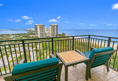 Apartment with pool 10