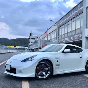 フェアレディZ Z34型