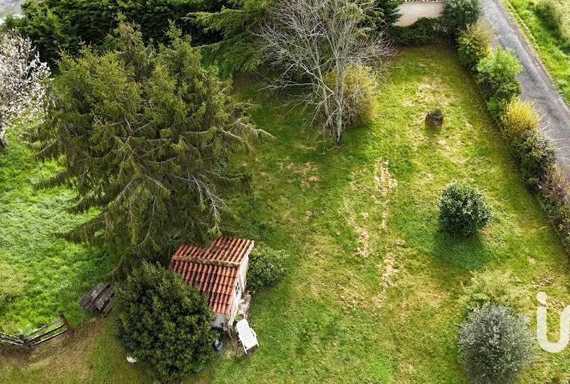  Vente Terrain à bâtir - 800m² à Les Pins (16260) 