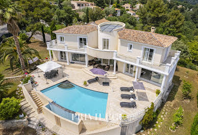 Villa avec piscine et terrasse 14