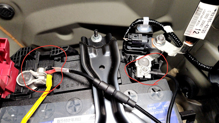 RAV4のバッテリー上がり対策に関するカスタム事例の投稿画像2枚目