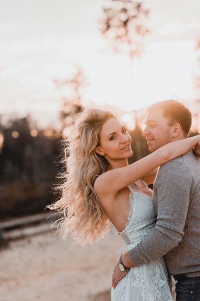 Fotografo di matrimoni Robert Badin (badinrobert). Foto del 10 giugno 2018