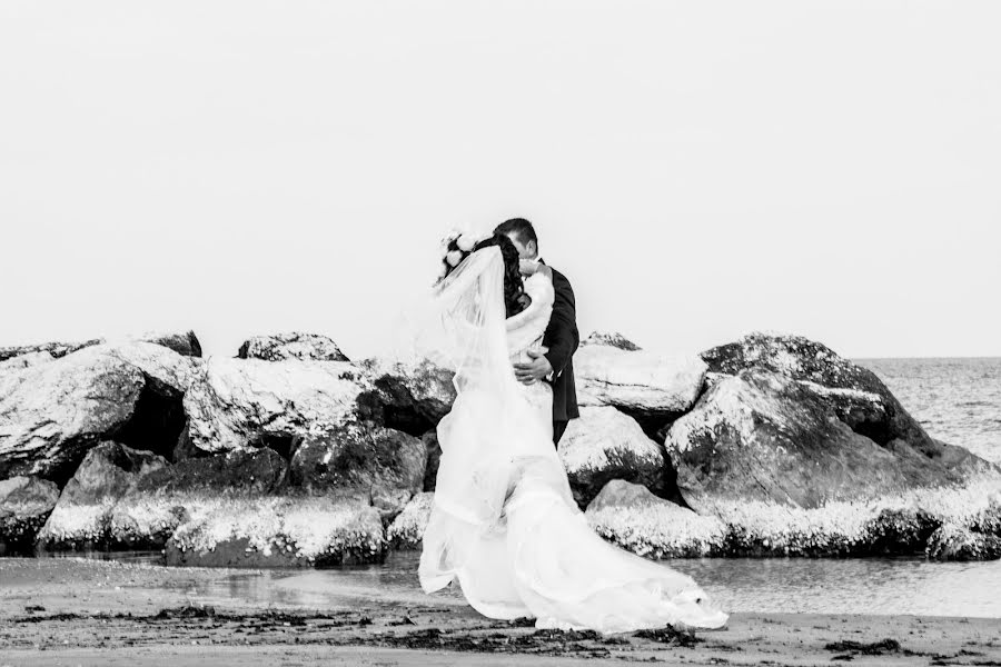 Fotografo di matrimoni Luciano Galeotti (galeottiluciano). Foto del 24 dicembre 2015