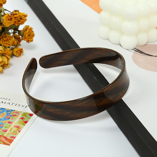 Title 8, Simple Temperament Sweet Face Wash Headgear Tor...