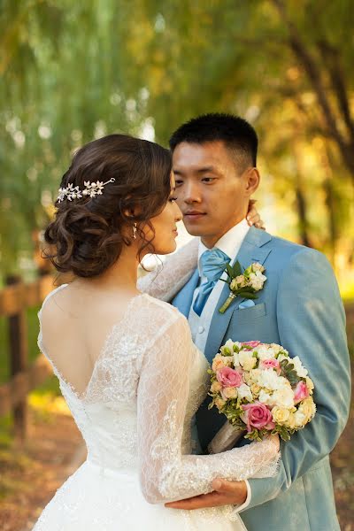 結婚式の写真家Evgeniya Bulgakova (evgenijabu)。2015 10月8日の写真