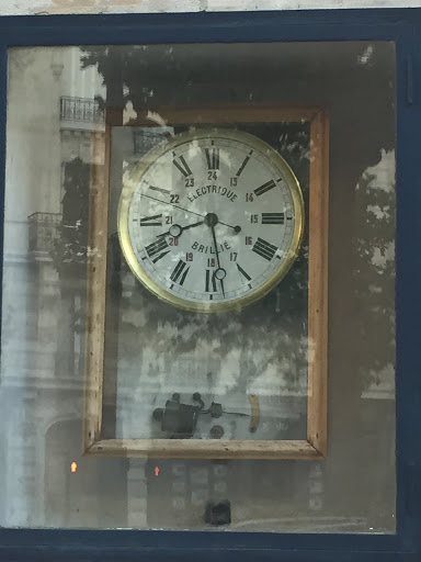 Horloge 26 Avenue RAPP