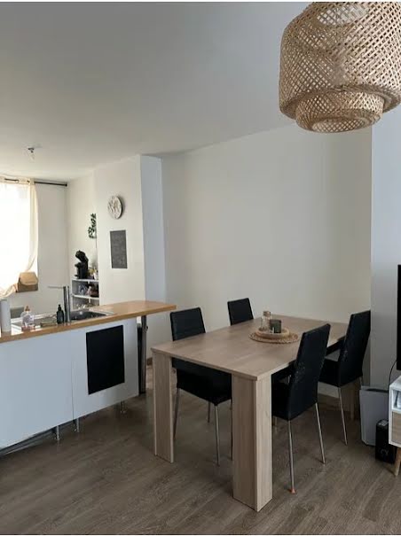 Location  appartement 3 pièces 55 m² à Boulogne-sur-Mer (62200), 620 €