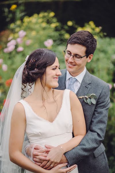 Wedding photographer JENNIFER SHOUBRIDGE (jennifershoubri). Photo of 5 May 2019