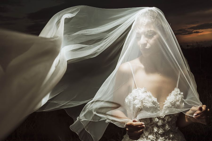 Vestuvių fotografas Simone Rosato (simonerosato). Nuotrauka 2023 spalio 21