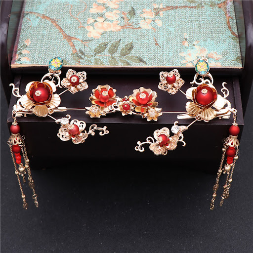 Title 5, Chinese style bridal headdress for weddings. Tr...