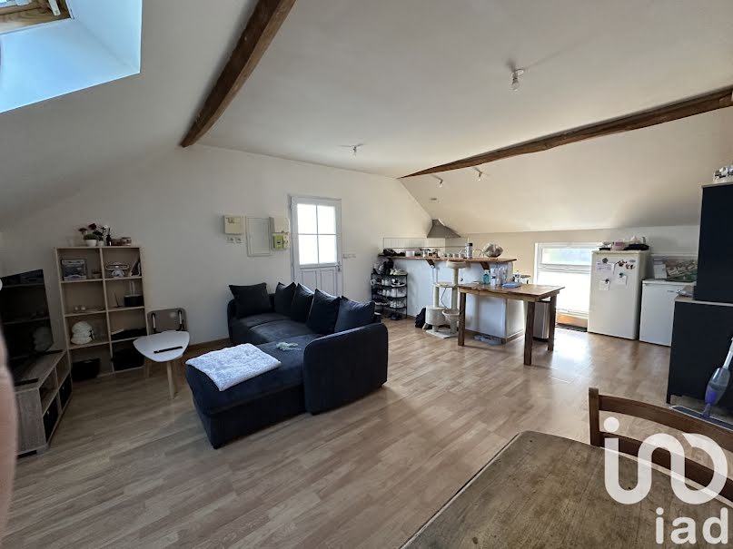 Vente maison  110 m² à Avord (18520), 147 000 €