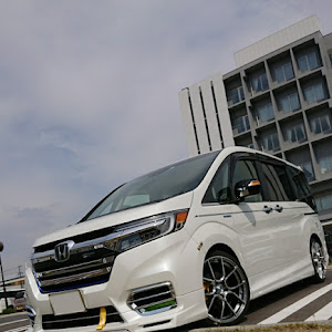 ステップワゴンスパーダ RP5