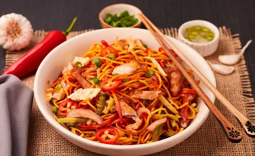 Chicken Chilli Garlic Noodles