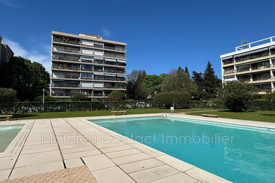 Vente appartement 4 pièces 95.53 m² à Nimes (30000), 160 000 €