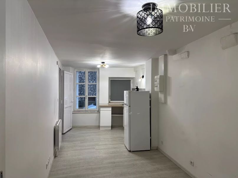 Location  appartement 1 pièce 18.58 m² à Blois (41000), 350 €