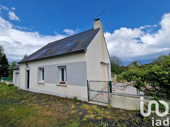 maison à Saint-Broladre (35)