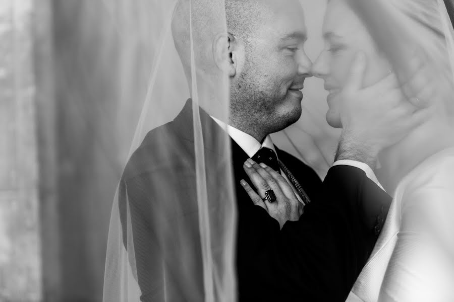 Vestuvių fotografas Lucía Martínez Cabrera (luciazebra). Nuotrauka 2022 gegužės 13