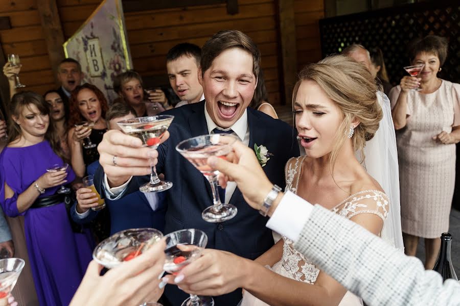 Hochzeitsfotograf Aleksandr Yakovenko (yakovenkoph). Foto vom 24. Juni 2020