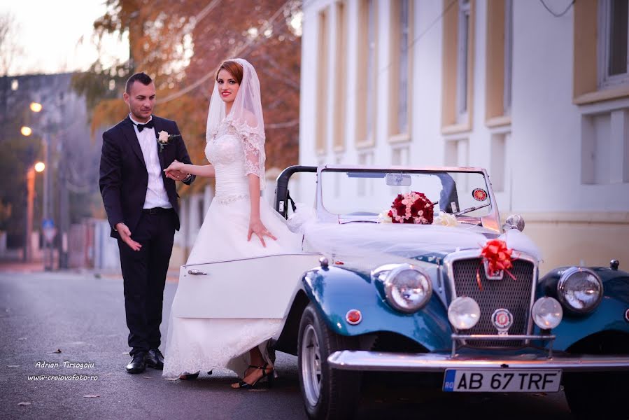 Fotógrafo de bodas Fotografika Fotografika (adriantirsogoiu). Foto del 20 de diciembre 2015