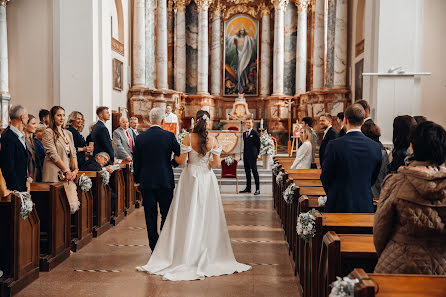 Fotógrafo de casamento Dovydas Lopetaitis (dlopetaitis). Foto de 8 de dezembro 2021