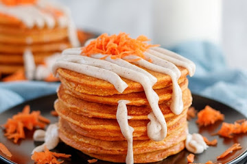 Carrot Cake Protein Pancakes