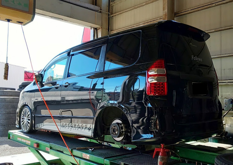 ノアの年末年始・年内最後の洗車・やっぱり車仲間と居るのがサイコー♪に関するカスタム事例の投稿画像2枚目