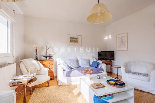 Apartment 3
