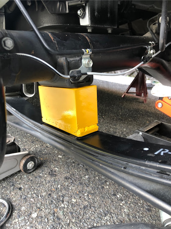 ハイエースバンのコロナウイルスに負けるな・DIY・ブロック交換・アヴェンタドール・平日休みに関するカスタム事例の投稿画像1枚目