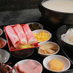Original Crossing the Bridge Rice Noodle with Pork Slices