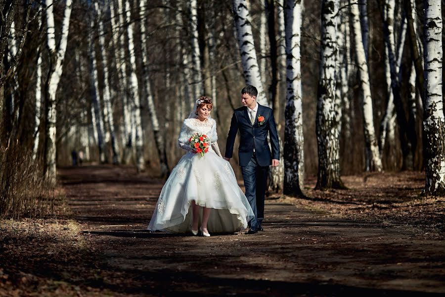 Svadobný fotograf Vadim Dorofeev (dorof70). Fotografia publikovaná 27. apríla 2015