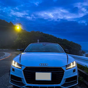 TT クーペ 1.8TFSI