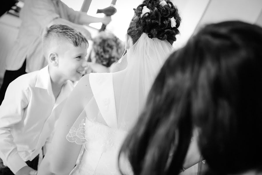 Wedding photographer Claudiu Arici (claudiuarici). Photo of 4 October 2014