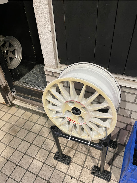 156の熱中症に気をつけて!!・オイル交換・プレステ便座・OZカッコいい・ロンシャンカッコいいに関するカスタム事例の投稿画像5枚目
