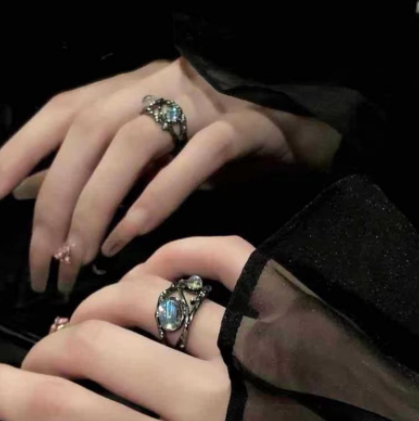 Title 1, Moonstone Hollow Ring Female Niche Design – Ele...