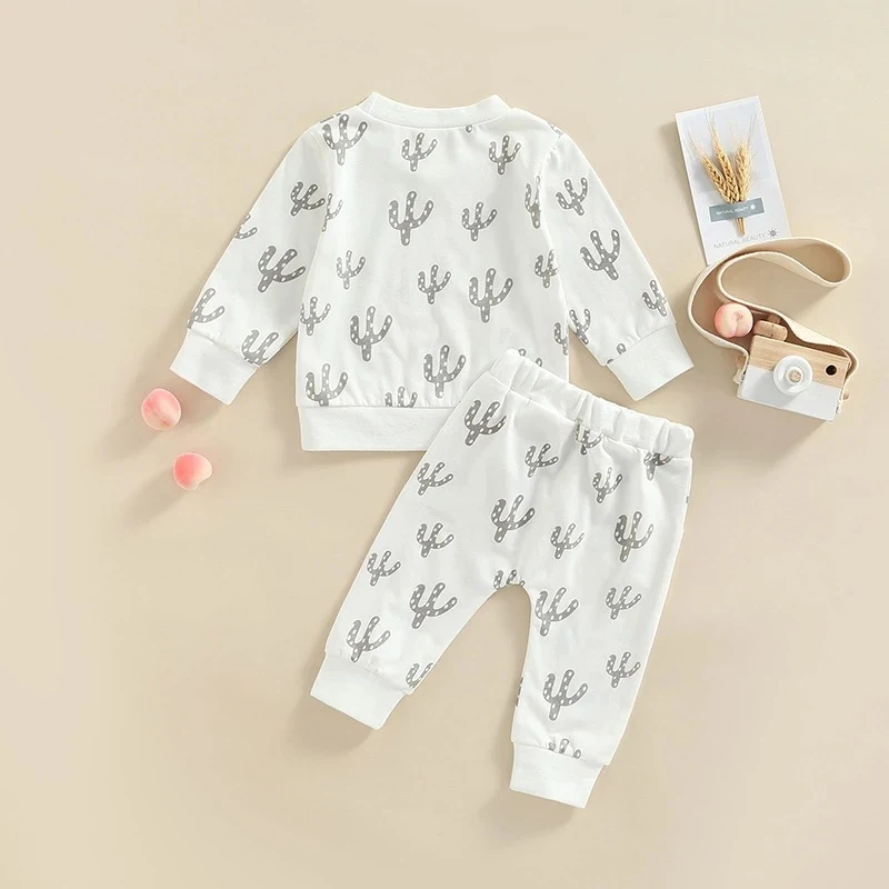 Nouveau Ensemble Casual pour Enfants avec Impression de Dessins Animés, Confortable et Amusant, Idéal pour le Quotidien et les Loisirs des Petits.
