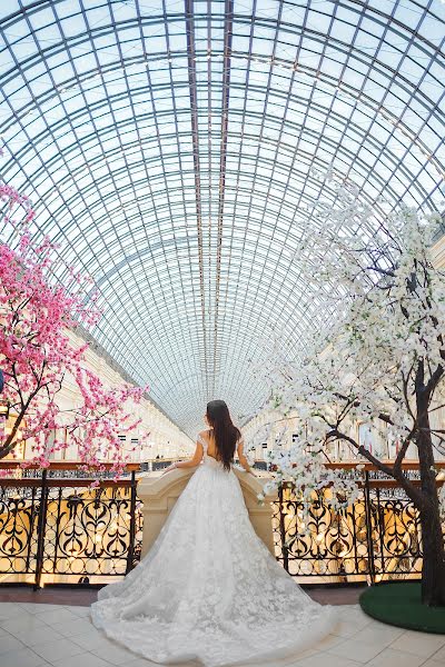 Fotógrafo de casamento Danila Pasyuta (pasyutafoto). Foto de 21 de março 2019