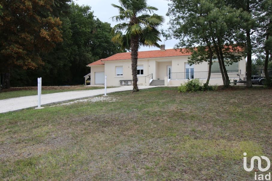 Vente maison 6 pièces 187 m² à Monsaguel (24560), 350 000 €