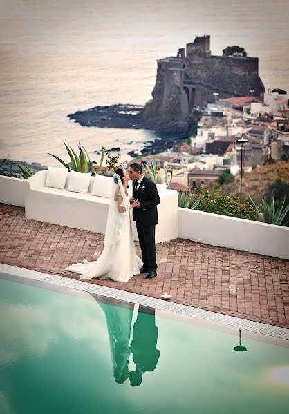 Fotógrafo de casamento Giuseppe Boccaccini (boccaccini). Foto de 4 de maio 2015